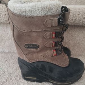 Columbia North Polar Snow Boots little kids size 11